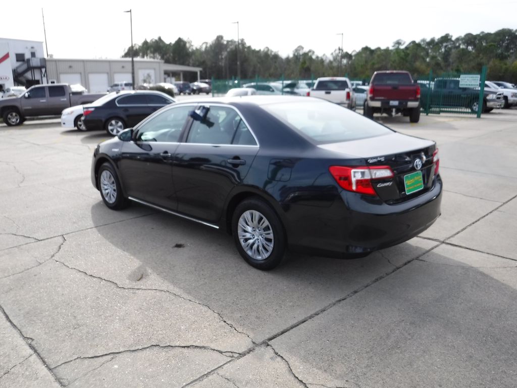 Used 2013 Toyota Camry Hybrid For Sale